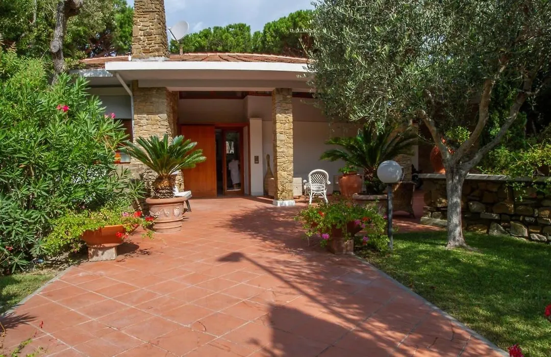 Villaflair - Villa Rotonda Punta Ala-1